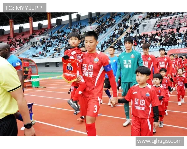 足球的魅力瞬间：精彩比赛与球员风采的视觉盛宴